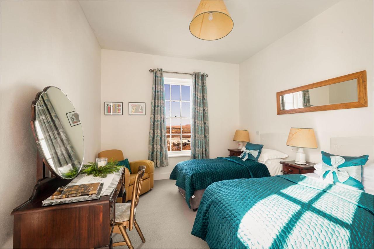 Granville House Apartments And Garden Suites Ballyferriter Eksteriør bilde