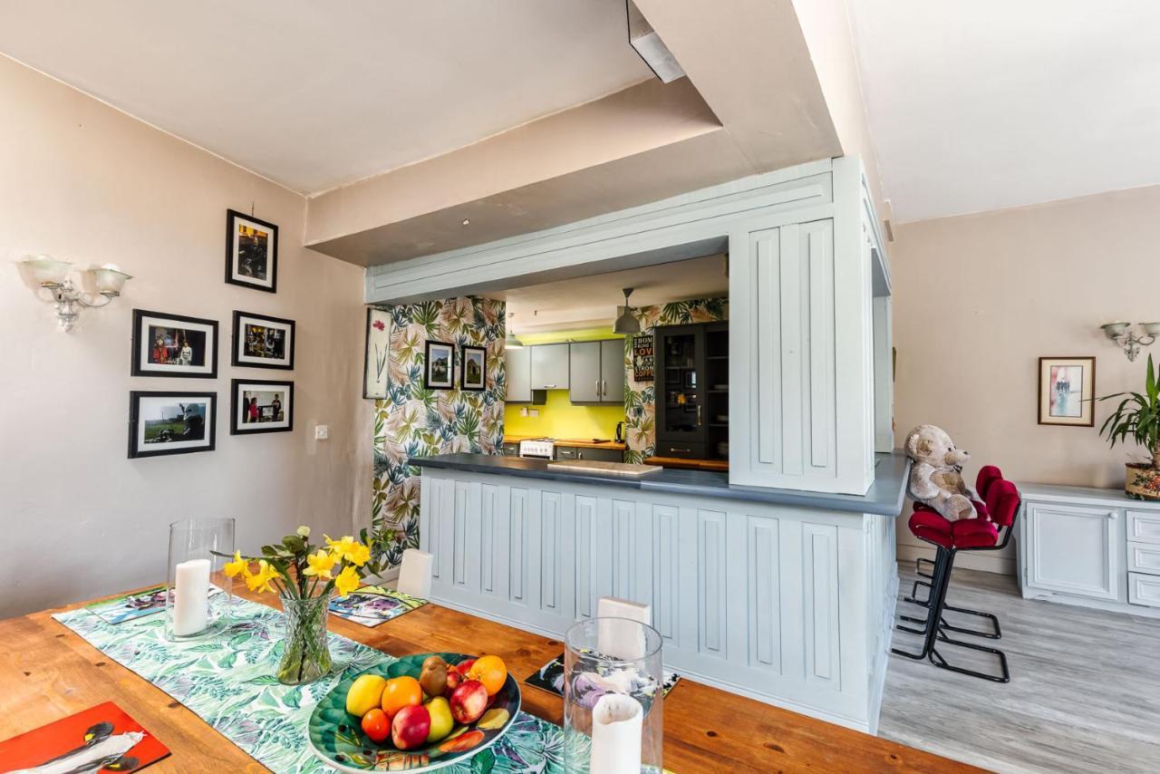 Granville House Apartments And Garden Suites Ballyferriter Eksteriør bilde