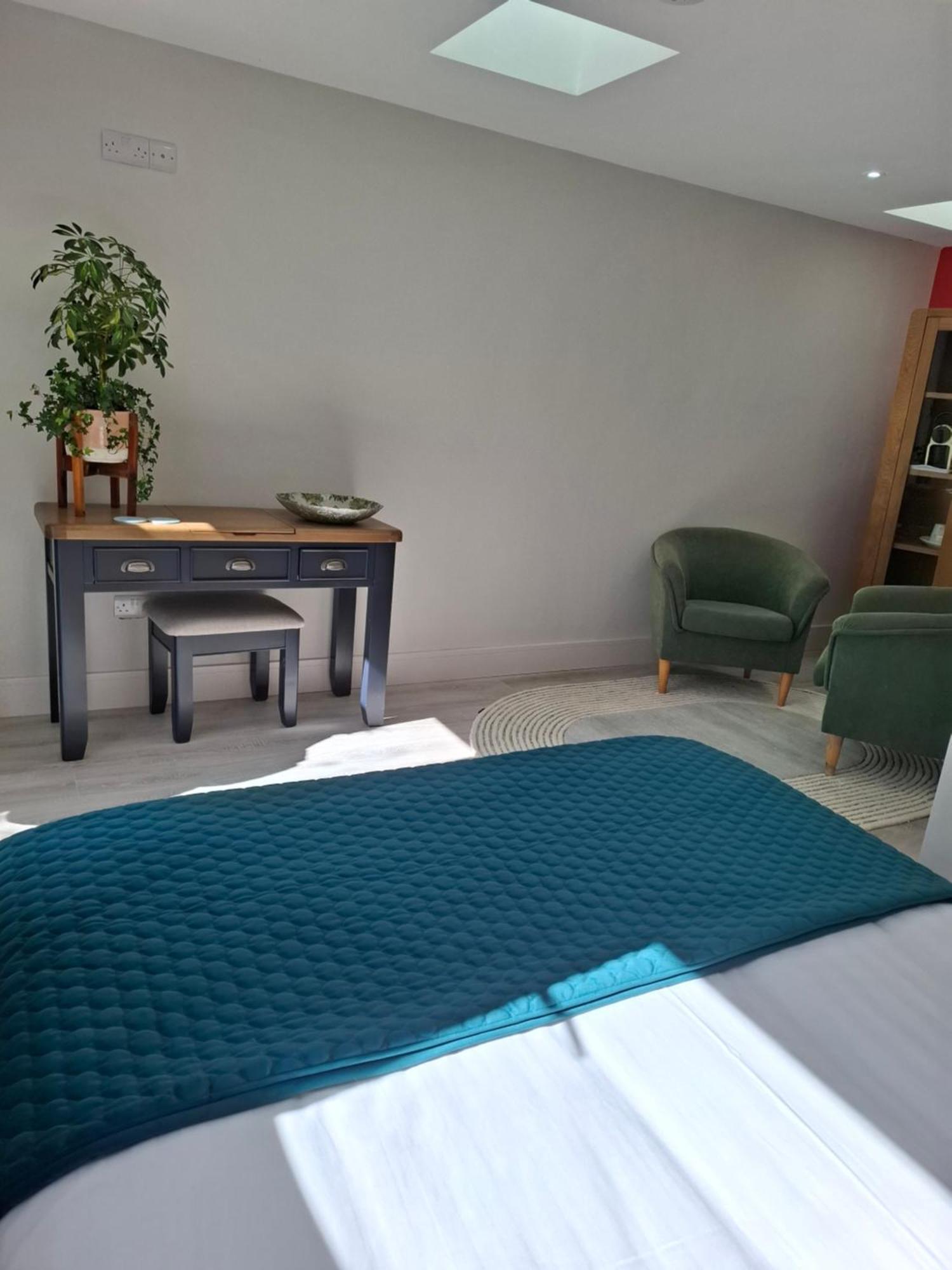 Granville House Apartments And Garden Suites Ballyferriter Eksteriør bilde