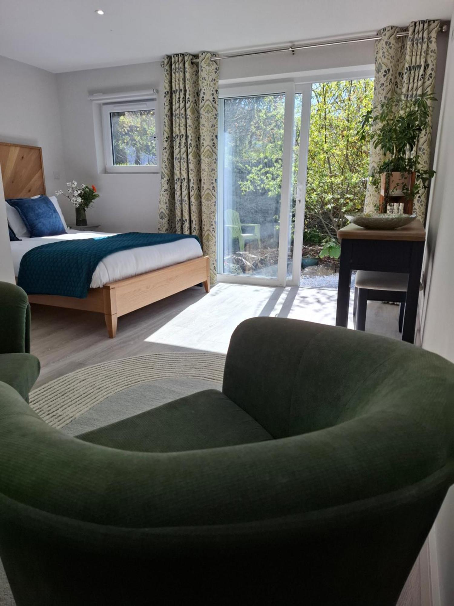 Granville House Apartments And Garden Suites Ballyferriter Eksteriør bilde