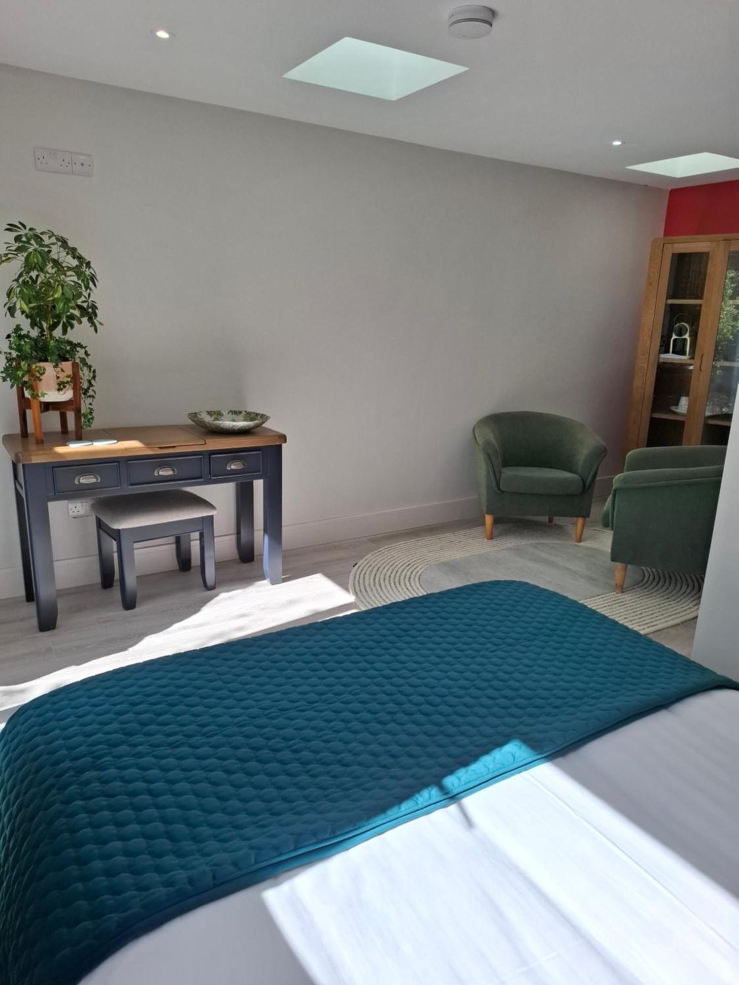 Granville House Apartments And Garden Suites Ballyferriter Eksteriør bilde